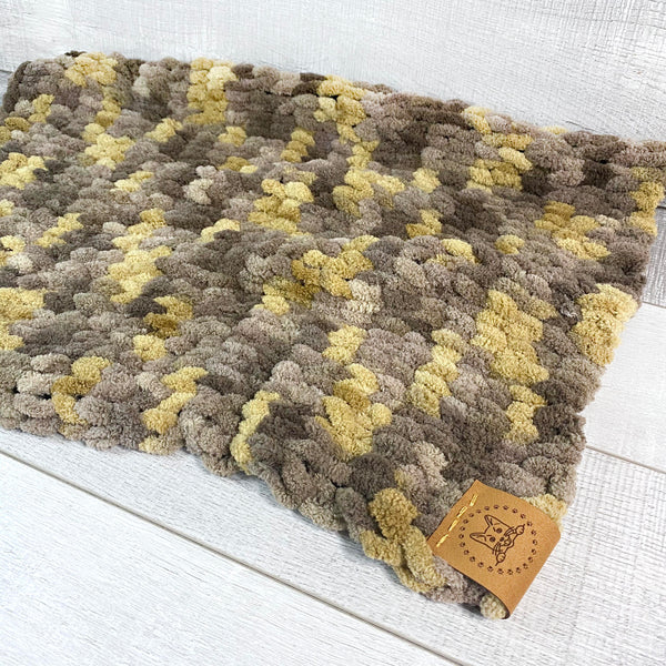 "Sunflower" Knit Blanket